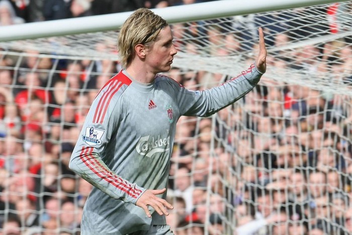 Torres ghi nhiều bàn thắng vào lưới Man United.